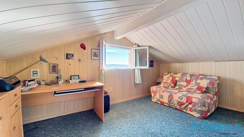 Maison - 170 m² - 8 pièces