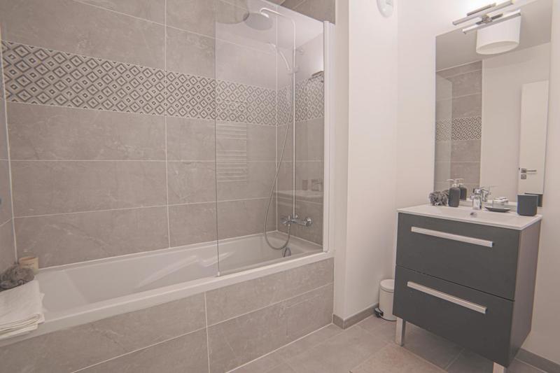 Appartement - 101 m² - 4 pièces