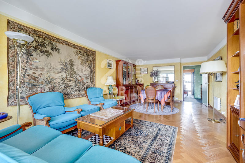 Appartement - 93 m² - 4 pièces