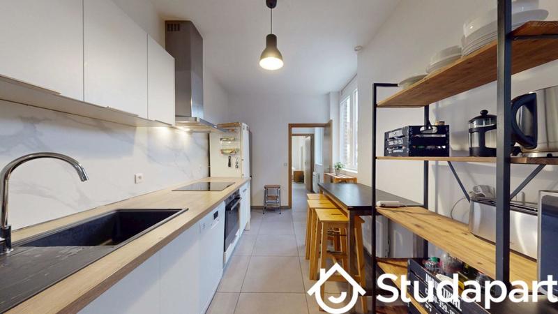 Chambre - 10 m² - 1 pièce