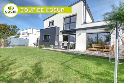 Maison - 136 m² - 6 pièces
