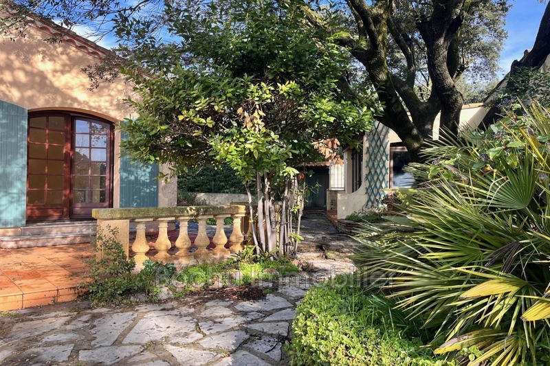 Maison - 187 m² - 6 pièces