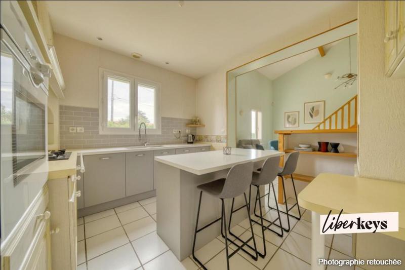 Maison - 110 m² - 4 pièces