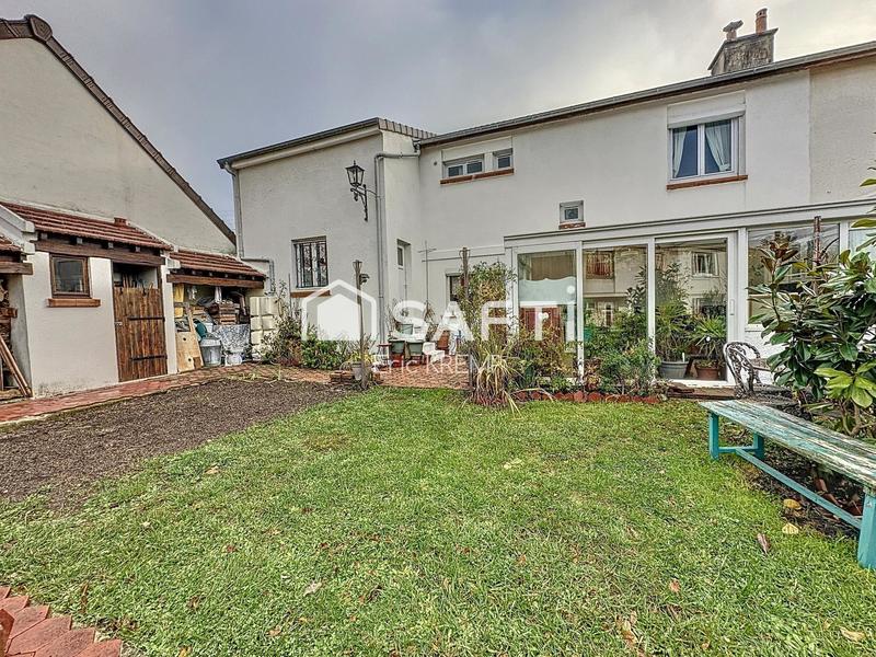 Maison - 108 m² - 6 pièces