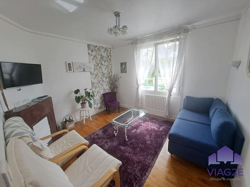 Maison traditionnelle - 84 m² - 6 pièces