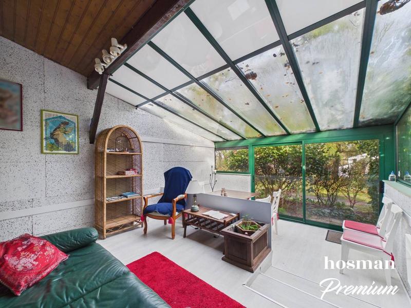 Maison - 235 m² - 6 pièces