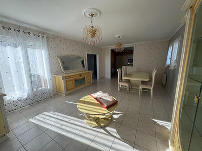 Maison - 77 m² - 3 pièces