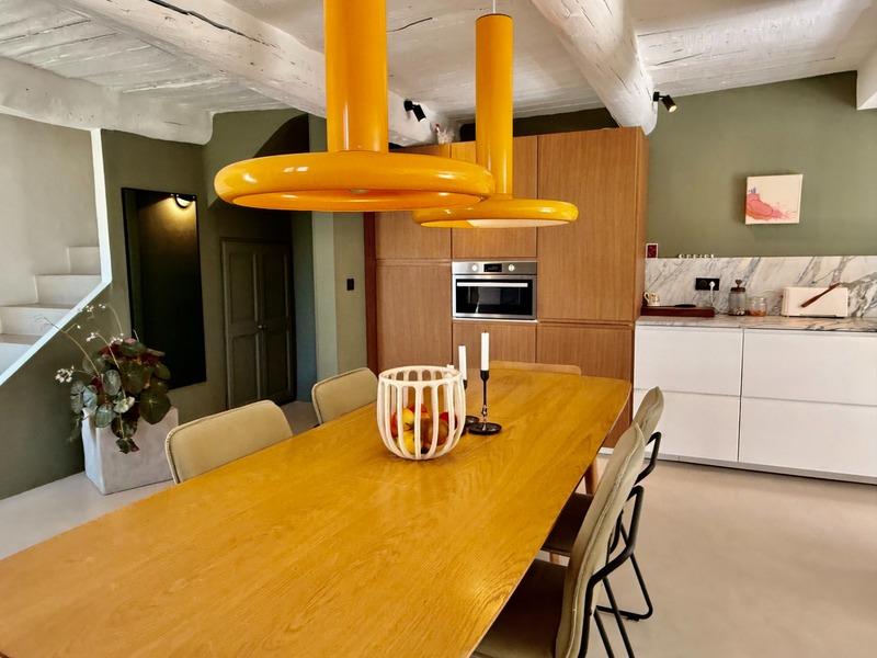 Mas - 180 m² - 6 pièces