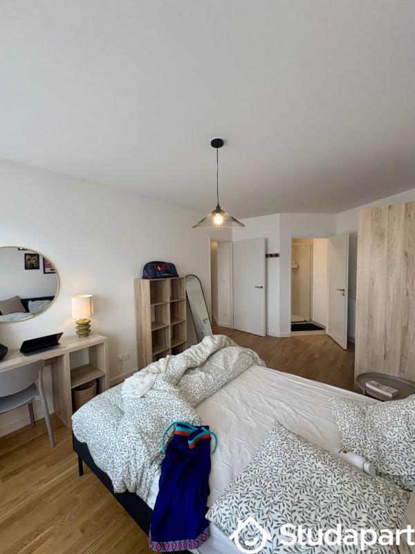 Chambre - 9 m² - 1 pièce