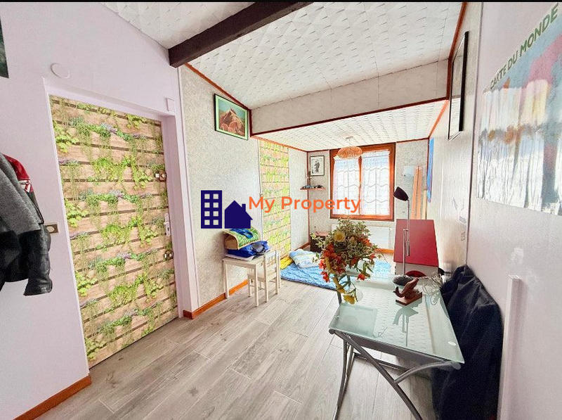 Maison - 75 m² - 5 pièces