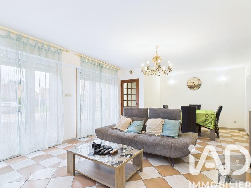 Maison - 153 m² - 7 pièces