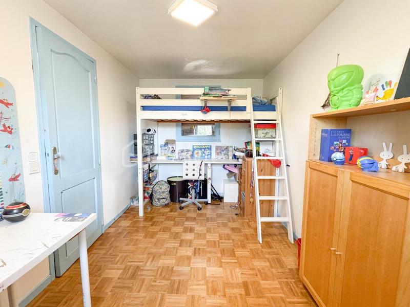 Maison - 100 m² - 6 pièces