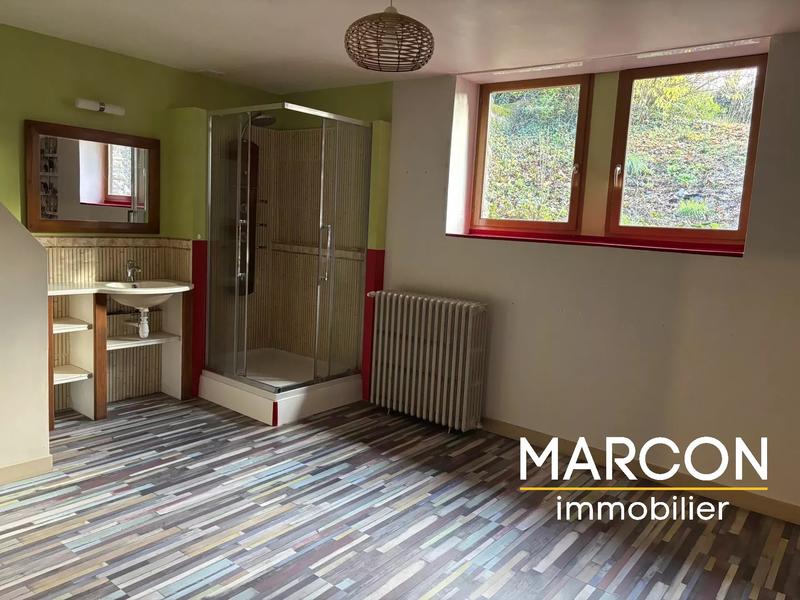 Maison - 175 m² - 6 pièces