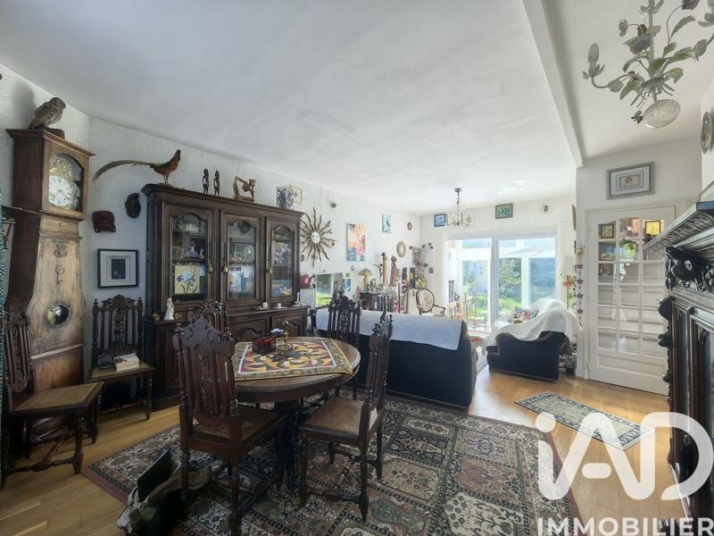 Maison - 82 m² - 6 pièces