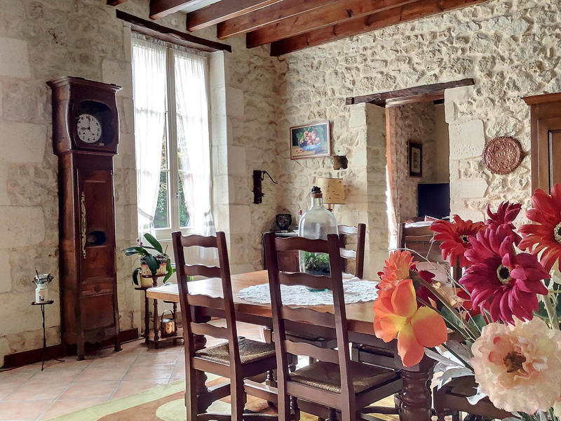 Maison - 163 m² - 5 pièces