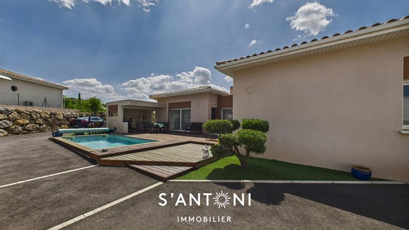 Maison - 135 m² - 4 pièces