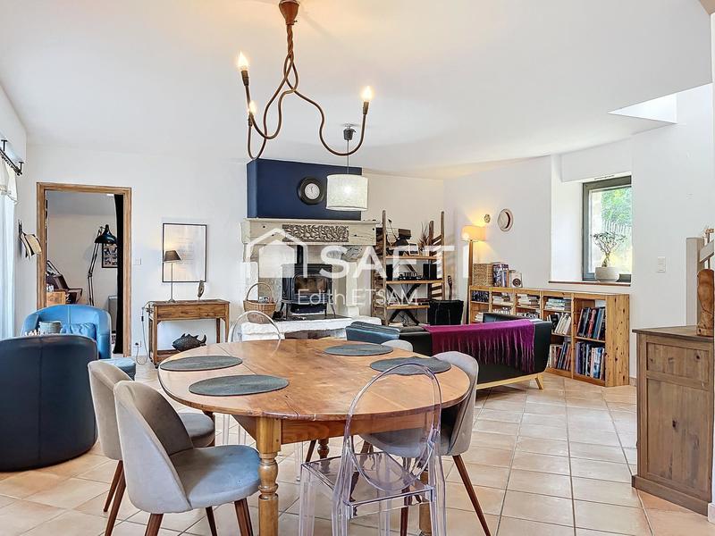 Maison - 605 m² - 7 pièces