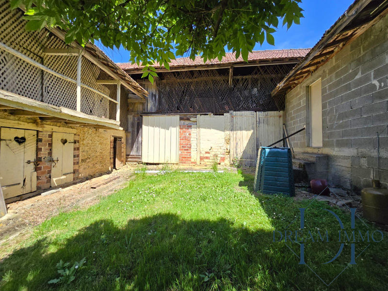 Maison ancienne - 227 m² - 8 pièces