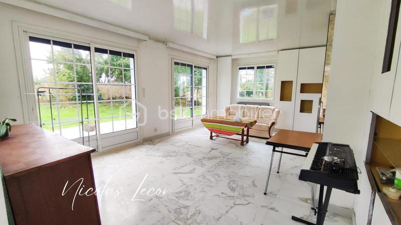 Maison - 195 m² - 7 pièces