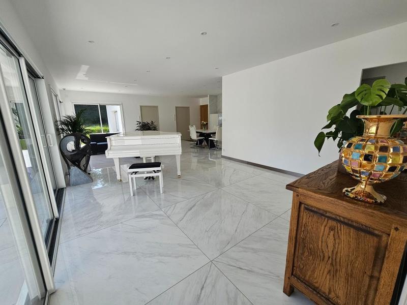 Maison - 130 m² - 4 pièces