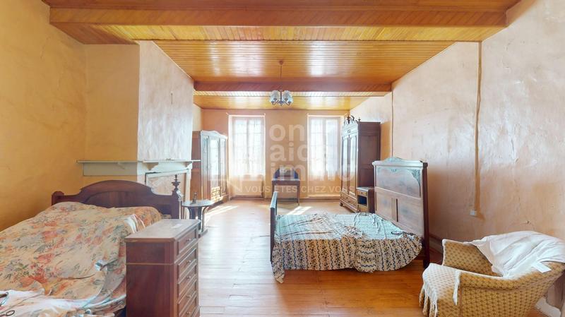 Maison ancienne - 204 m² - 5 pièces