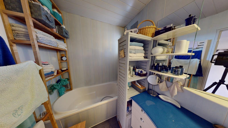 Appartement - 84 m² - 4 pièces