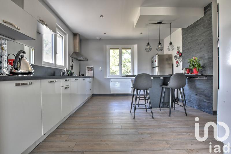 Maison - 163 m² - 6 pièces