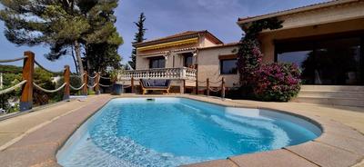 Villa - 204 m² - 6 pièces