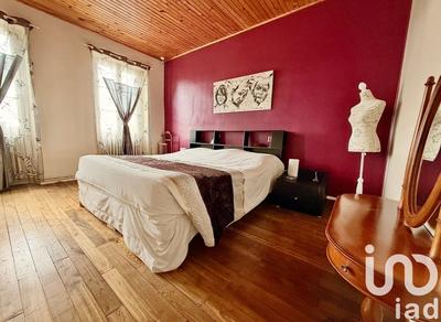 Maison de campagne - 303 m² - 9 pièces