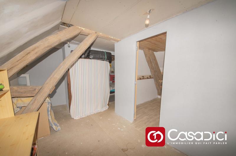 Maison - 101 m² - 5 pièces