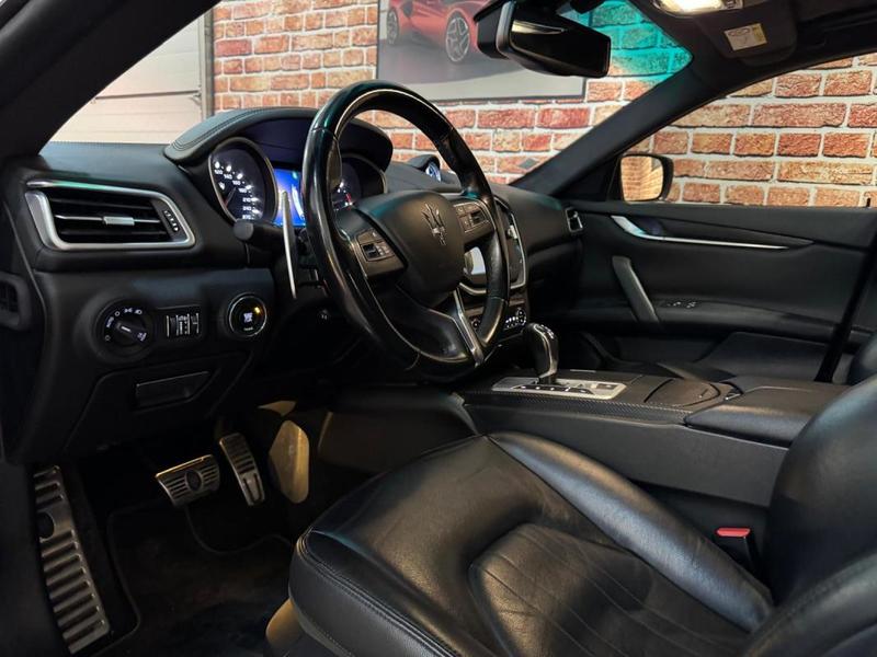 Maserati Ghibli 3.0 V6 275cv Gransport