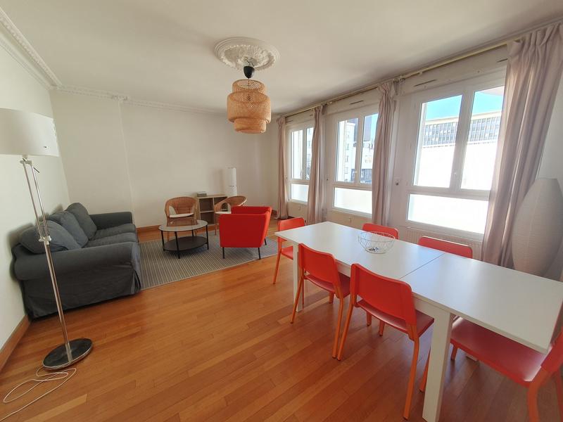 Appartement - 80 m² - 3 pièces