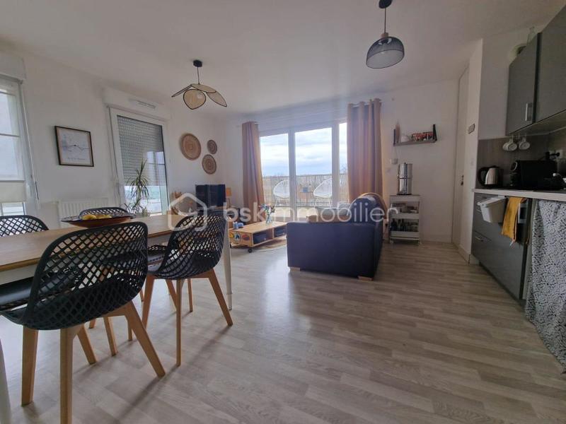 Appartement - 60 m² - 3 pièces