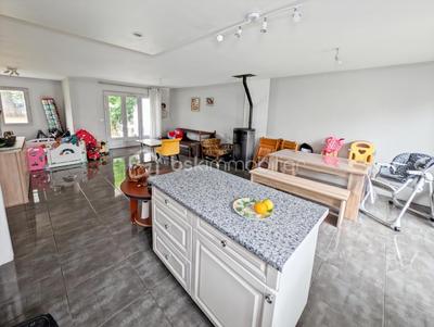 Maison - 117 m² - 5 pièces