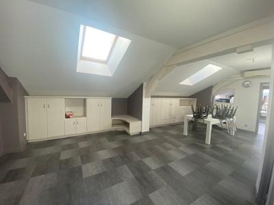 Appartement - 77 m² - 3 pièces