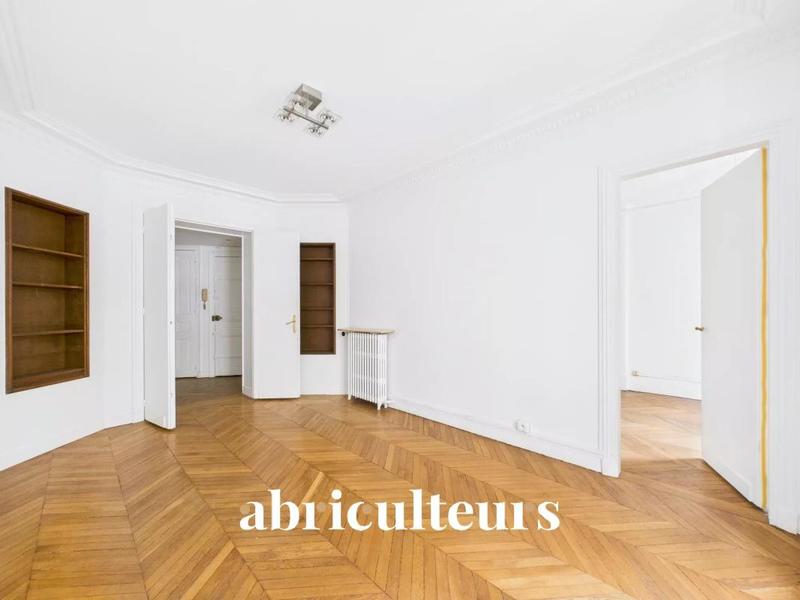 Appartement - 99 m² - 4 pièces