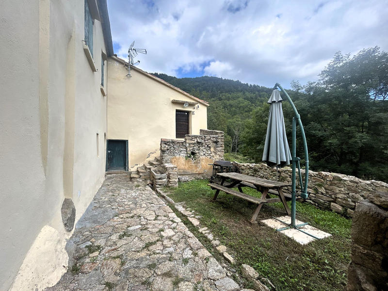 Mas - 200 m² - 8 pièces