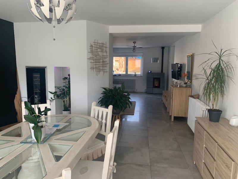 Maison - 170 m² - 6 pièces