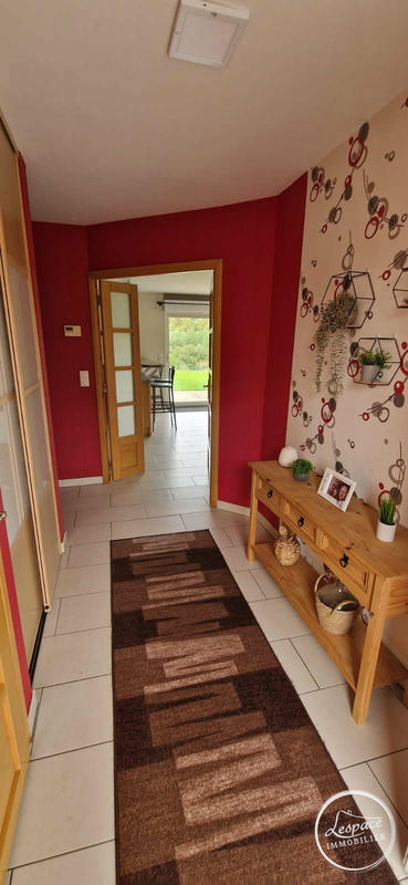 Maison - 186 m² - 8 pièces