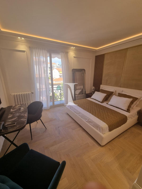 Appartement - 99 m² - 3 pièces