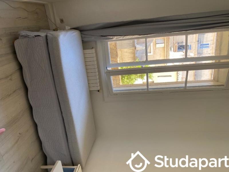 Chambre - 8 m² - 1 pièce