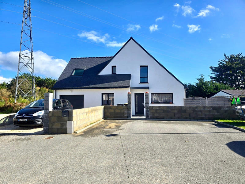 Maison - 122 m² - 6 pièces