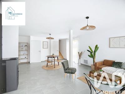 Maison - 83 m² - 4 pièces