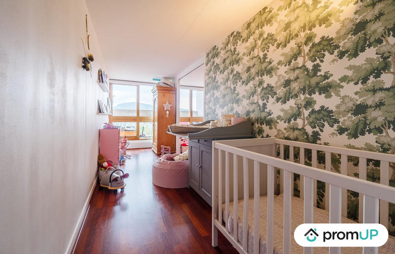 Appartement - 105 m² - 4 pièces