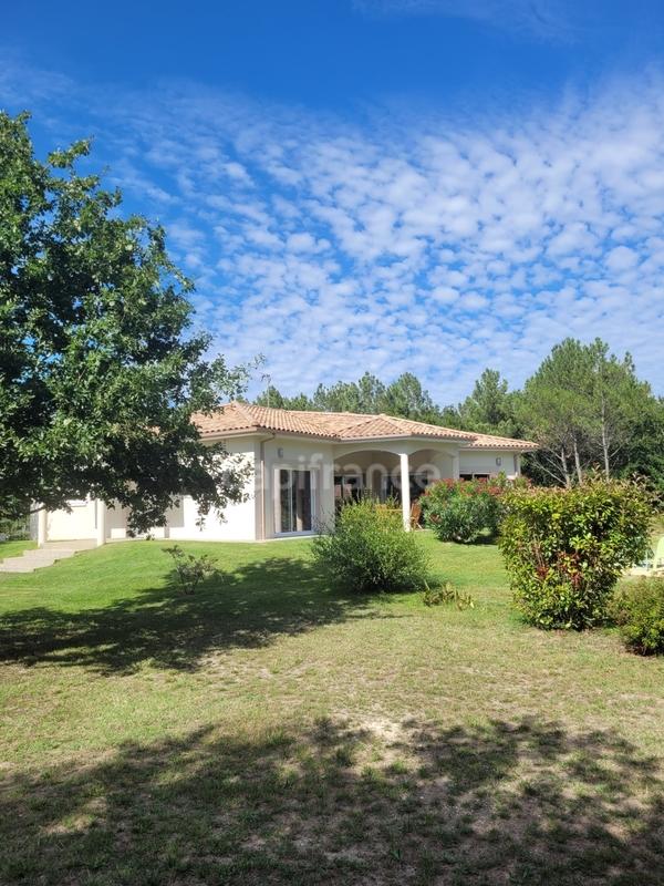 Maison - 156 m² - 6 pièces