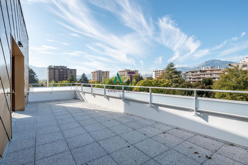 Appartement - 91 m² - 4 pièces