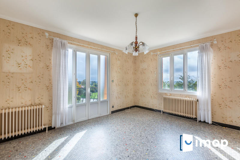 Maison - 89 m² - 5 pièces
