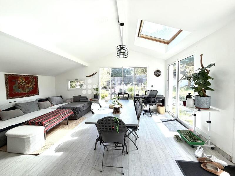 Pavillon - 135 m² - 5 pièces