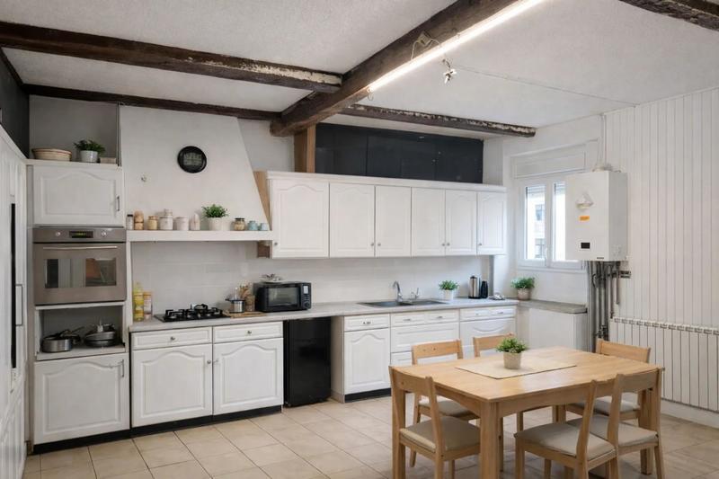 Maison de ville - 180 m² - 6 pièces