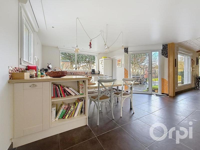 Maison - 146 m² - 5 pièces